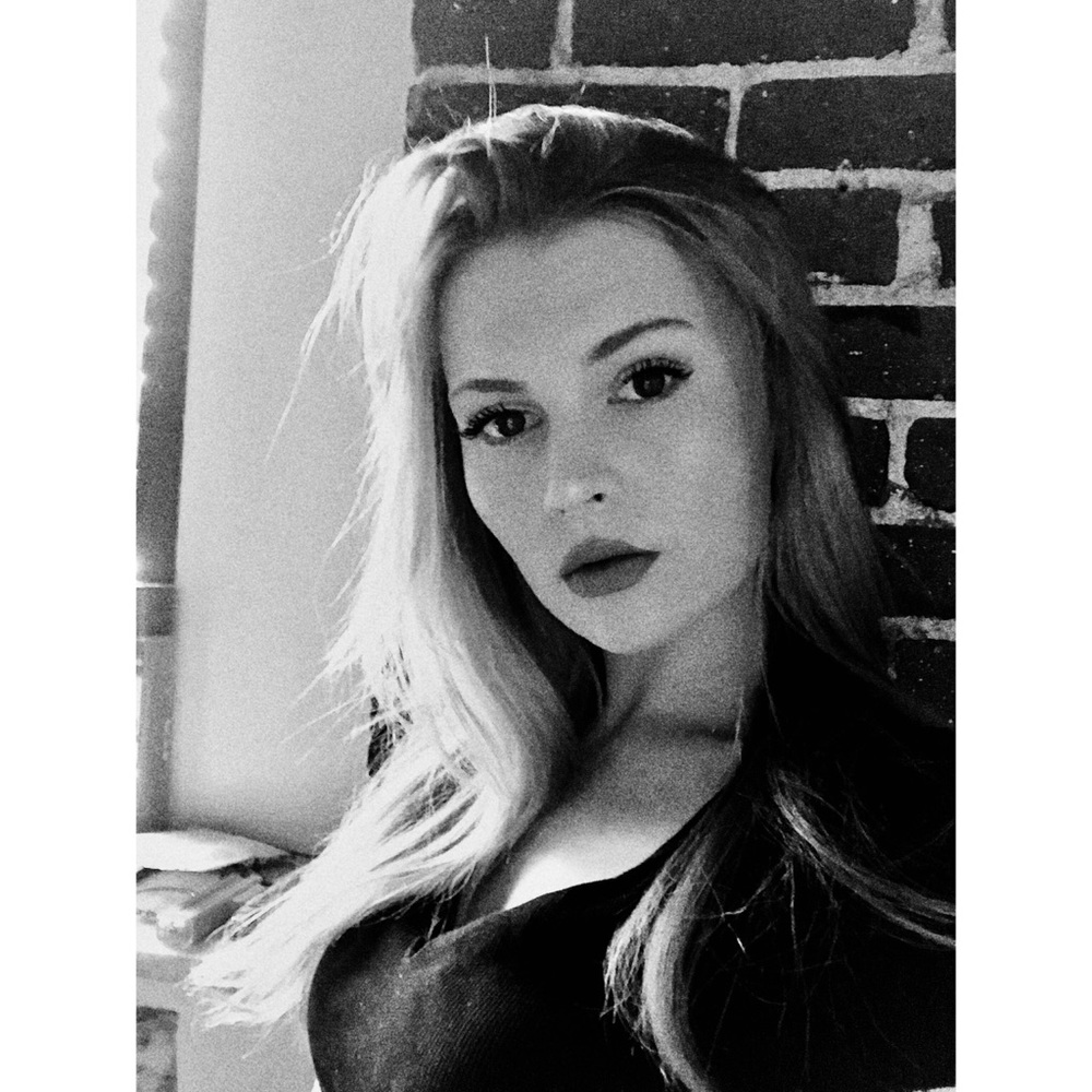 Meet your Posher, Maddie